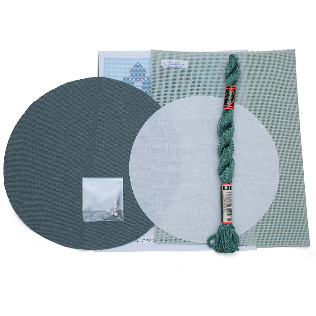 こぎん刺しのうつわ -青磁(せいじ)-